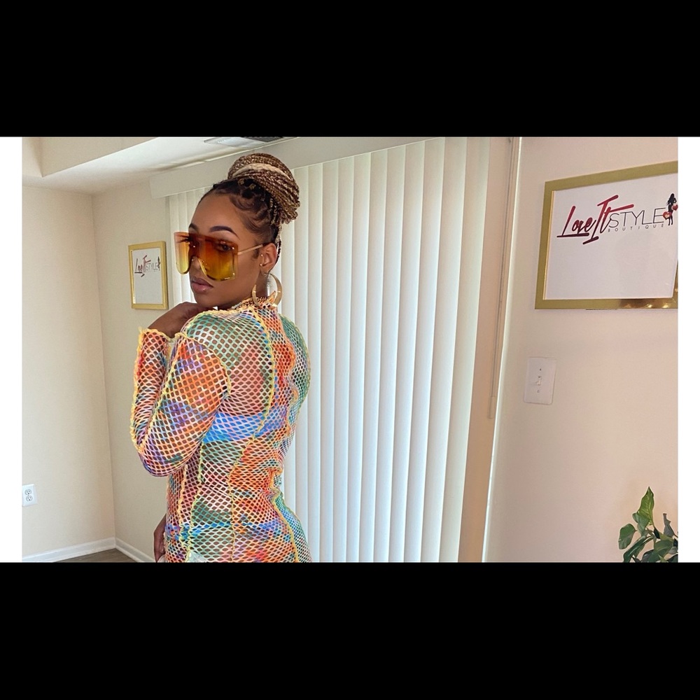 Colorful Fishnet Dress - Picture 4 of 16